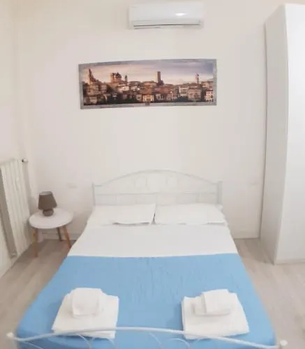 Centro מלון דירות