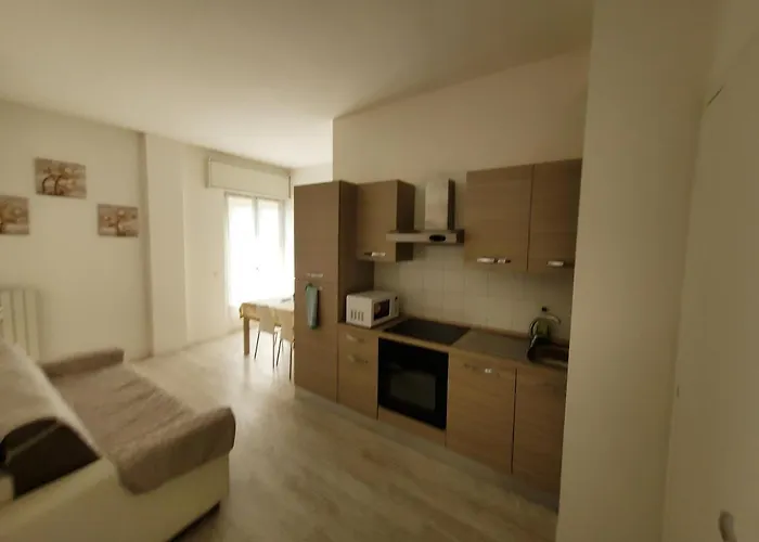 מלון דירות Centro 3*