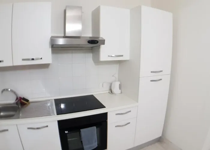 Centro מלון דירות